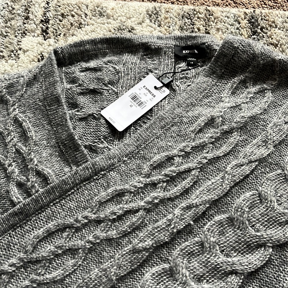 Express sweater - Picture 4 of 9